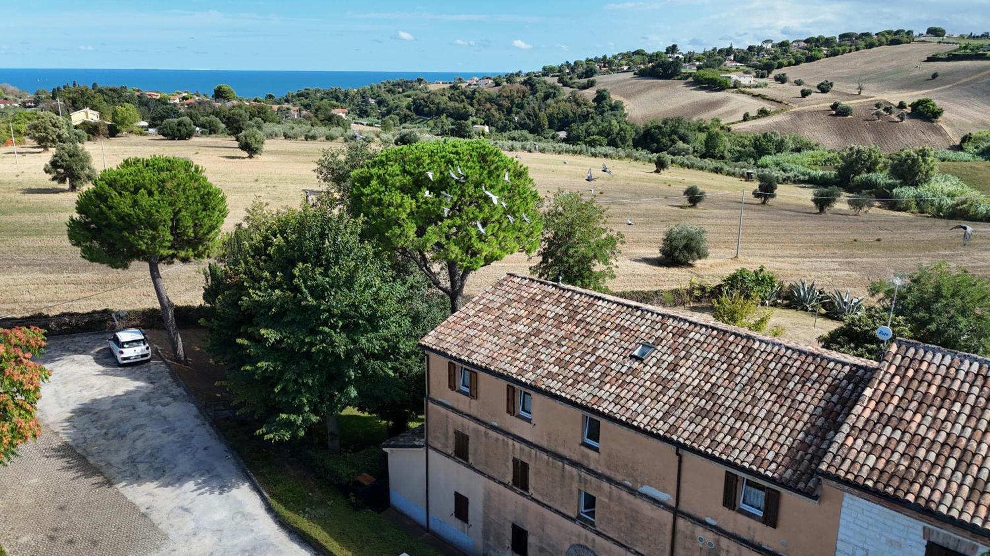 S214 - Sirolo, Trilocale Con Giardino In Zona Tranquilla Διαμέρισμα Εξωτερικό φωτογραφία